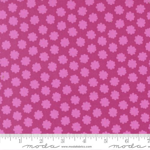 Elizabeth Hartman Scenery Puffball - Passion Fruit
