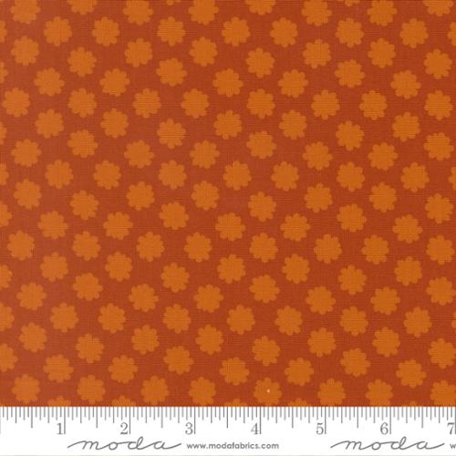 Elizabeth Hartman Scenery Puffball - Spice