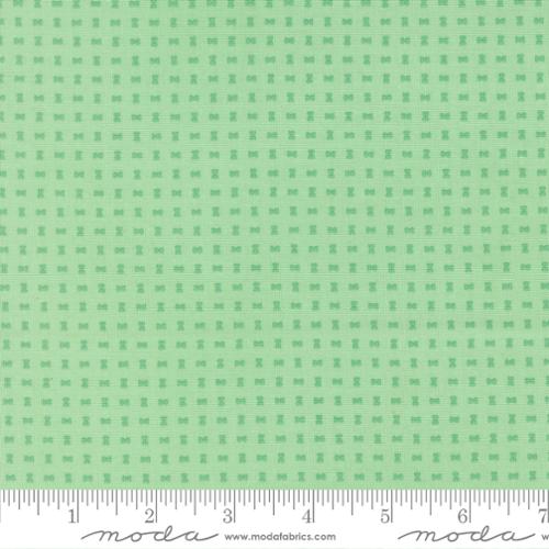 Elizabeth Hartman Scenery Spools - Aqua